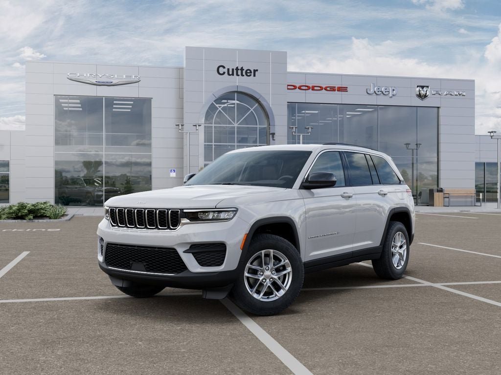 2026 Jeep Grand Cherokee GRAND CHEROKEE LAREDO 4X2 in Bright White Clear-Coat Exterior Paint — front three-quarter view
